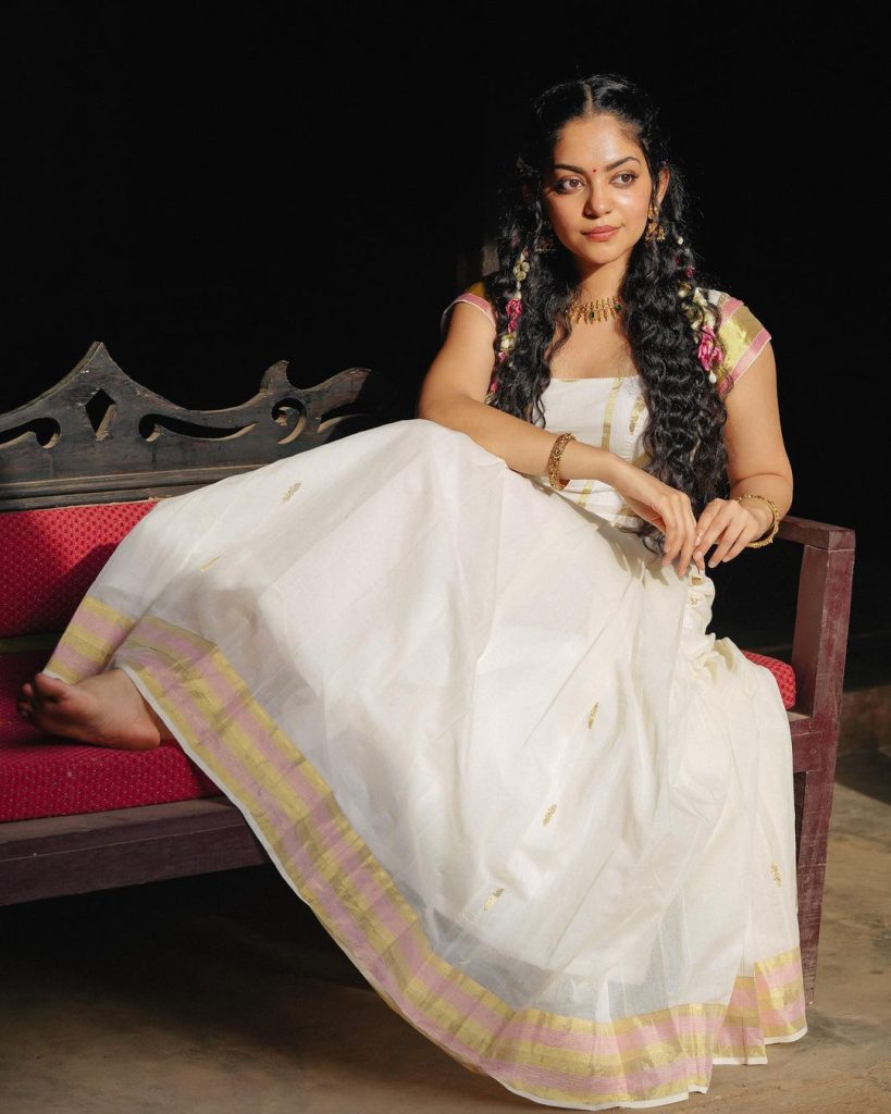 Actress ahaana krishna - cine home ()